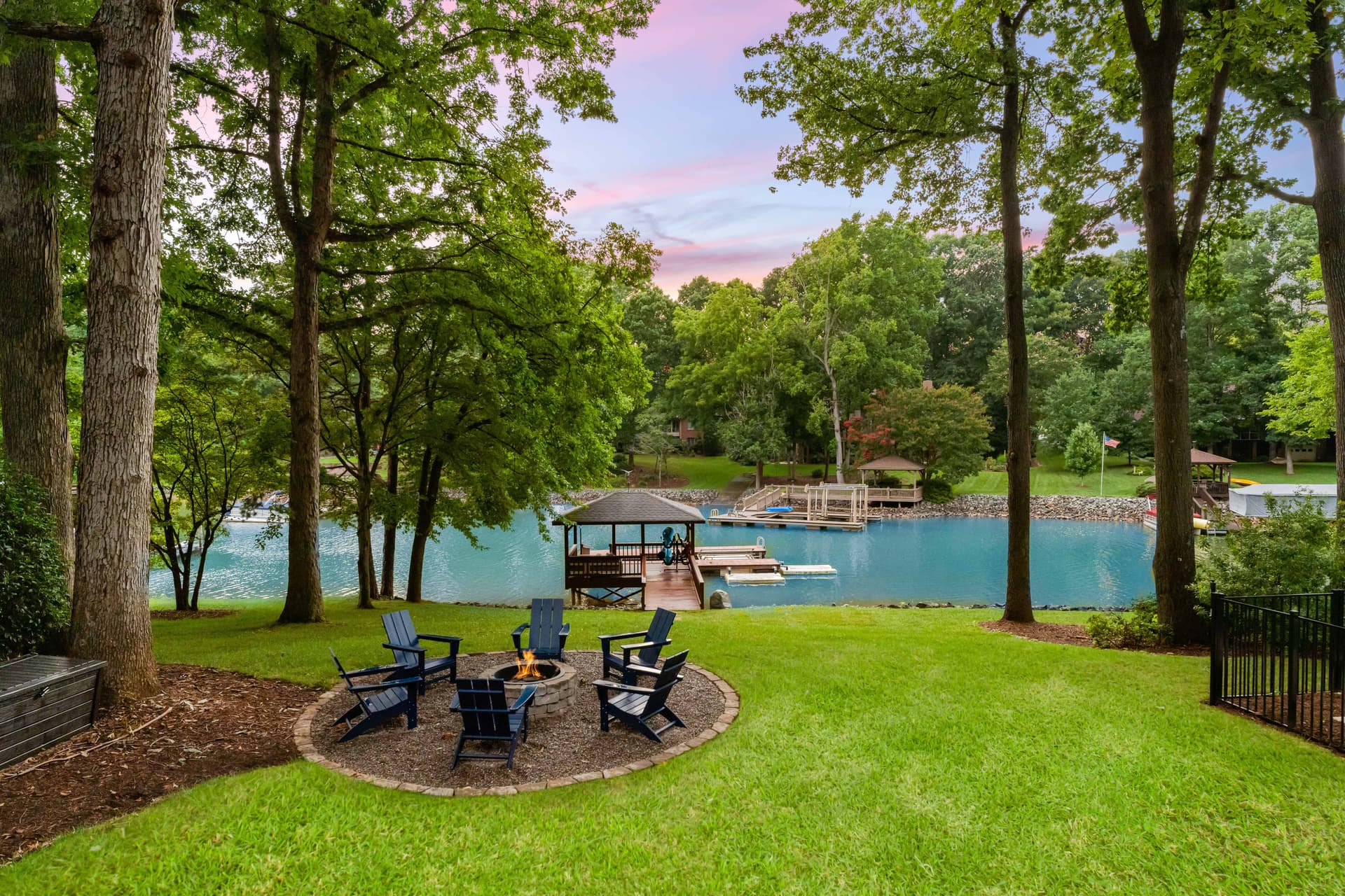 Queens Cove - Image 91