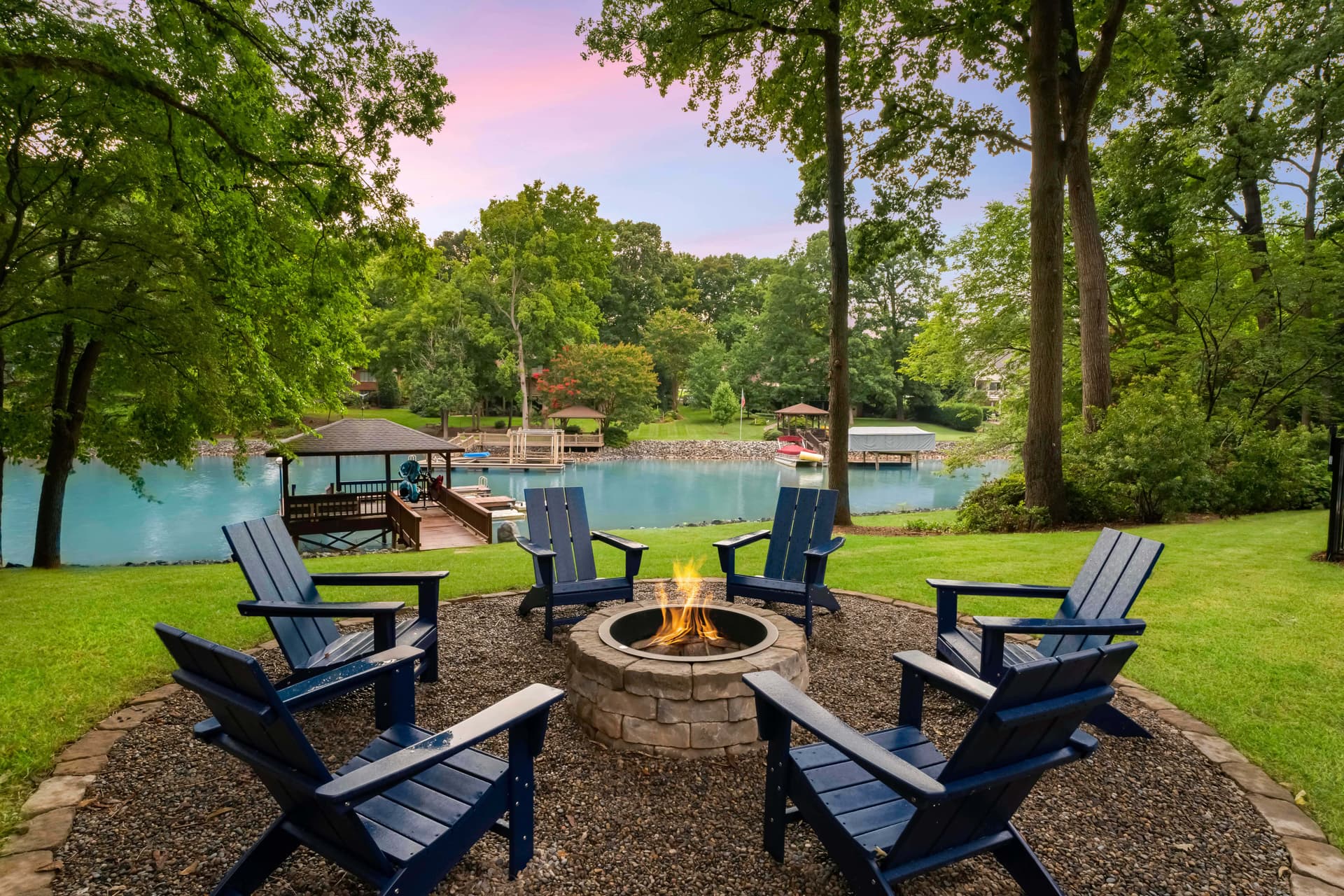 Queens Cove - Image 92