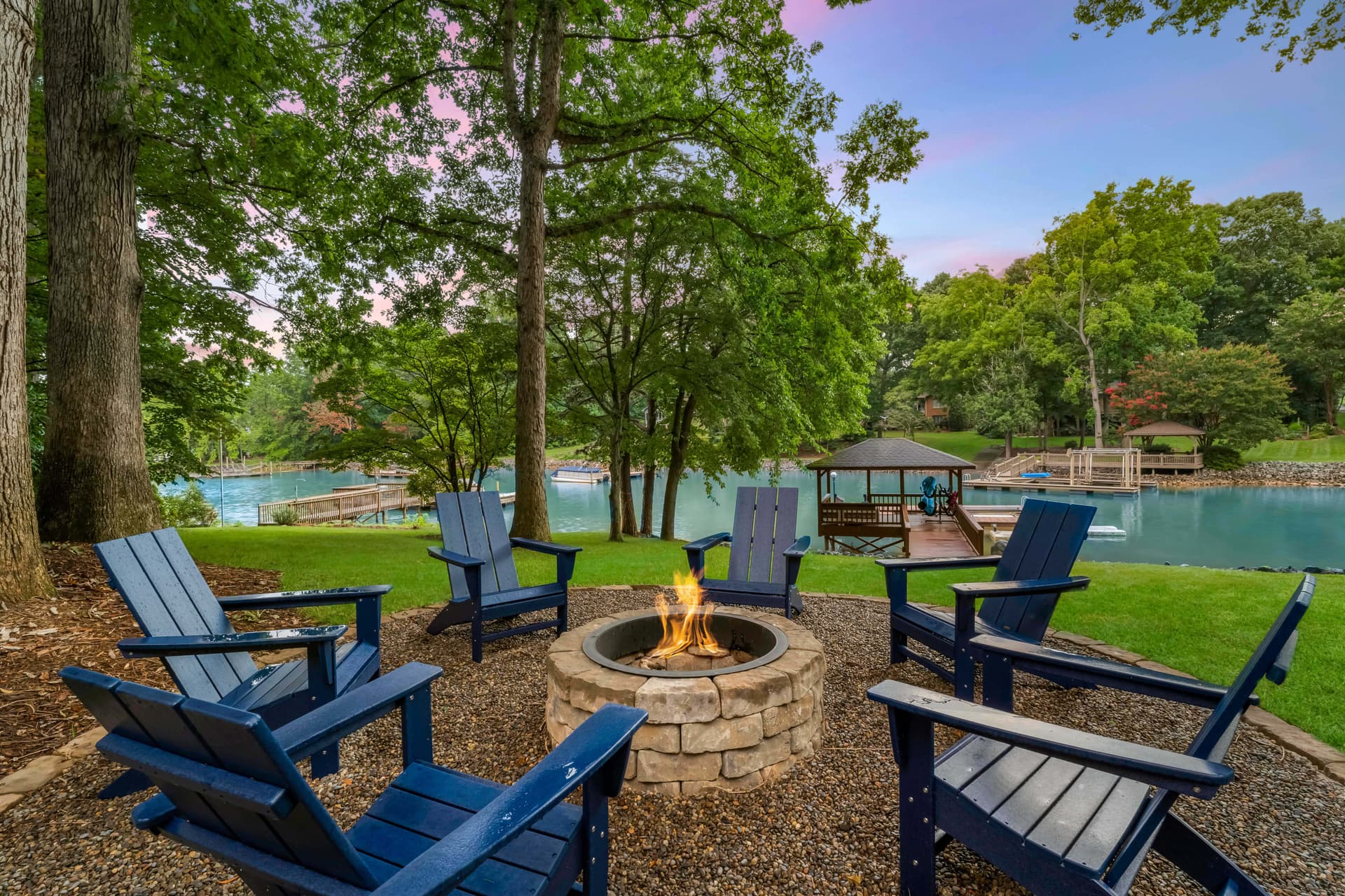 Queens Cove - Image 93