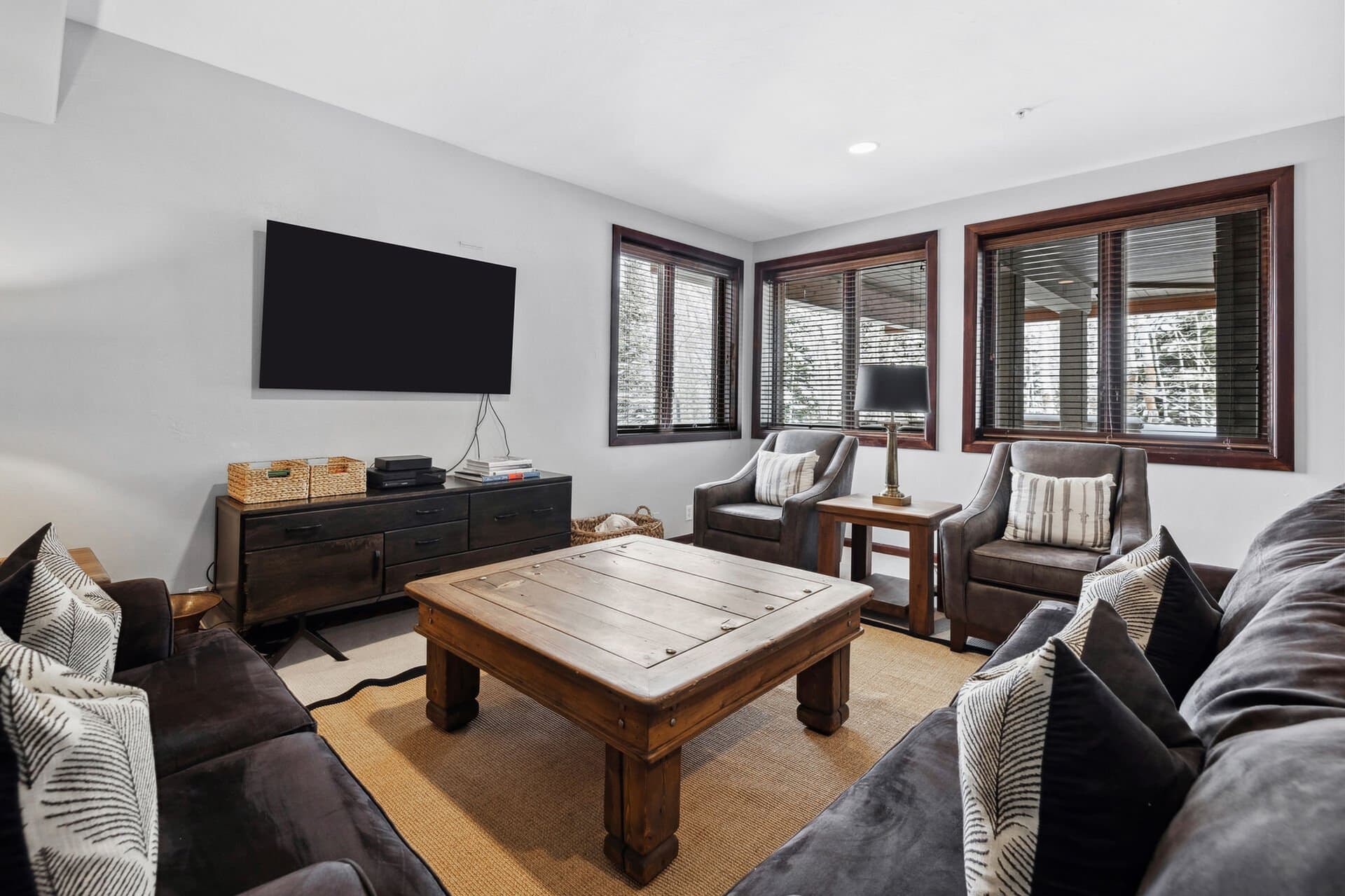 Double Eagle #3 - Image 10