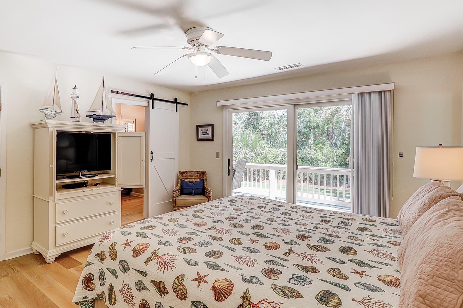 Sea Lane Home - Image 7