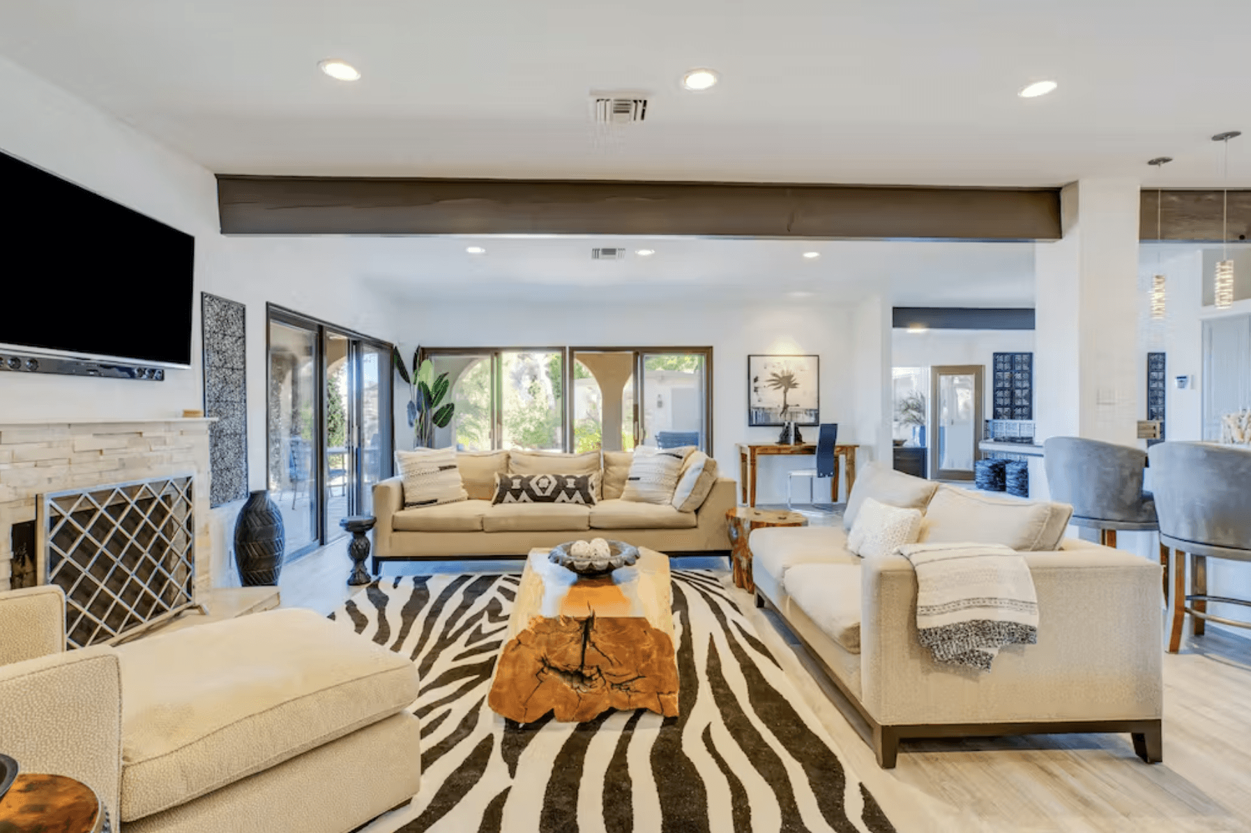 El Paseo Cliff Retreat - Image 2