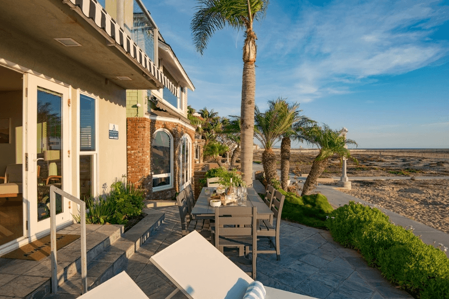 Beach Break - Image 29