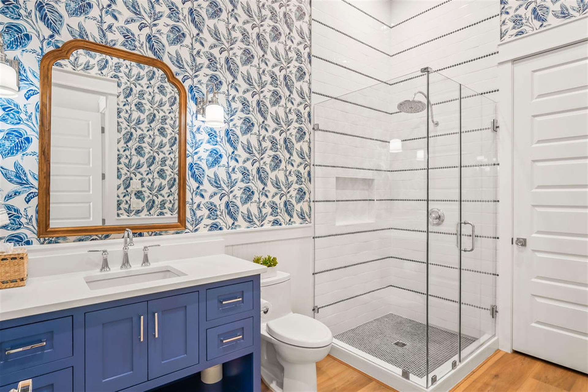 Hello Darlin' - Image 46