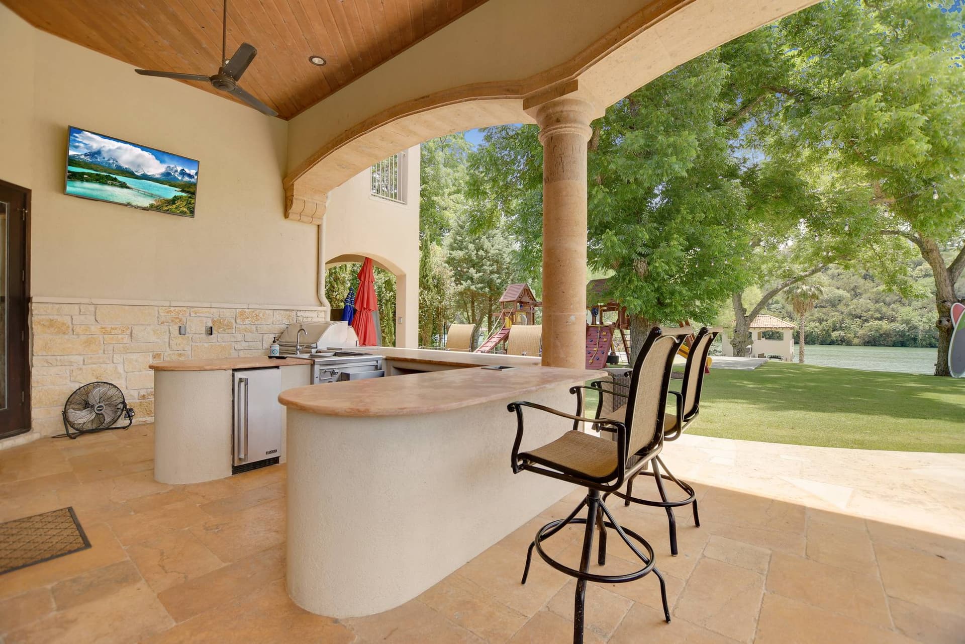 Hacienda on Lake Austin - Image 29