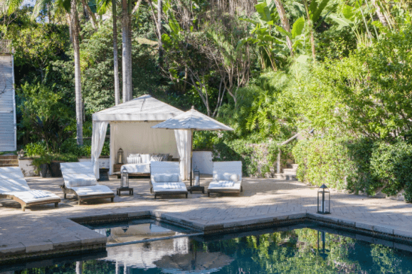 Hillside House - Image 36