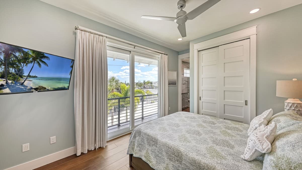 Tropical Oasis - Image 18