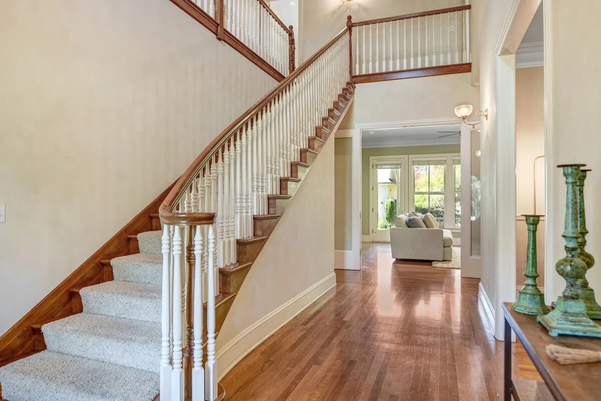 Armstrong Estate - Image 35