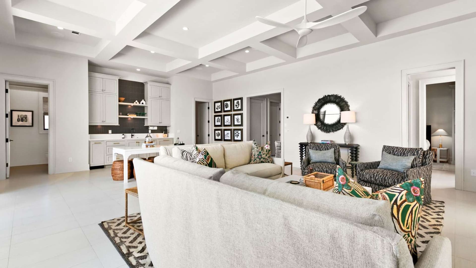 Lakeview Drive - Image 31