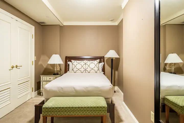 Ritz-Carlton Residence #304 - Image 5