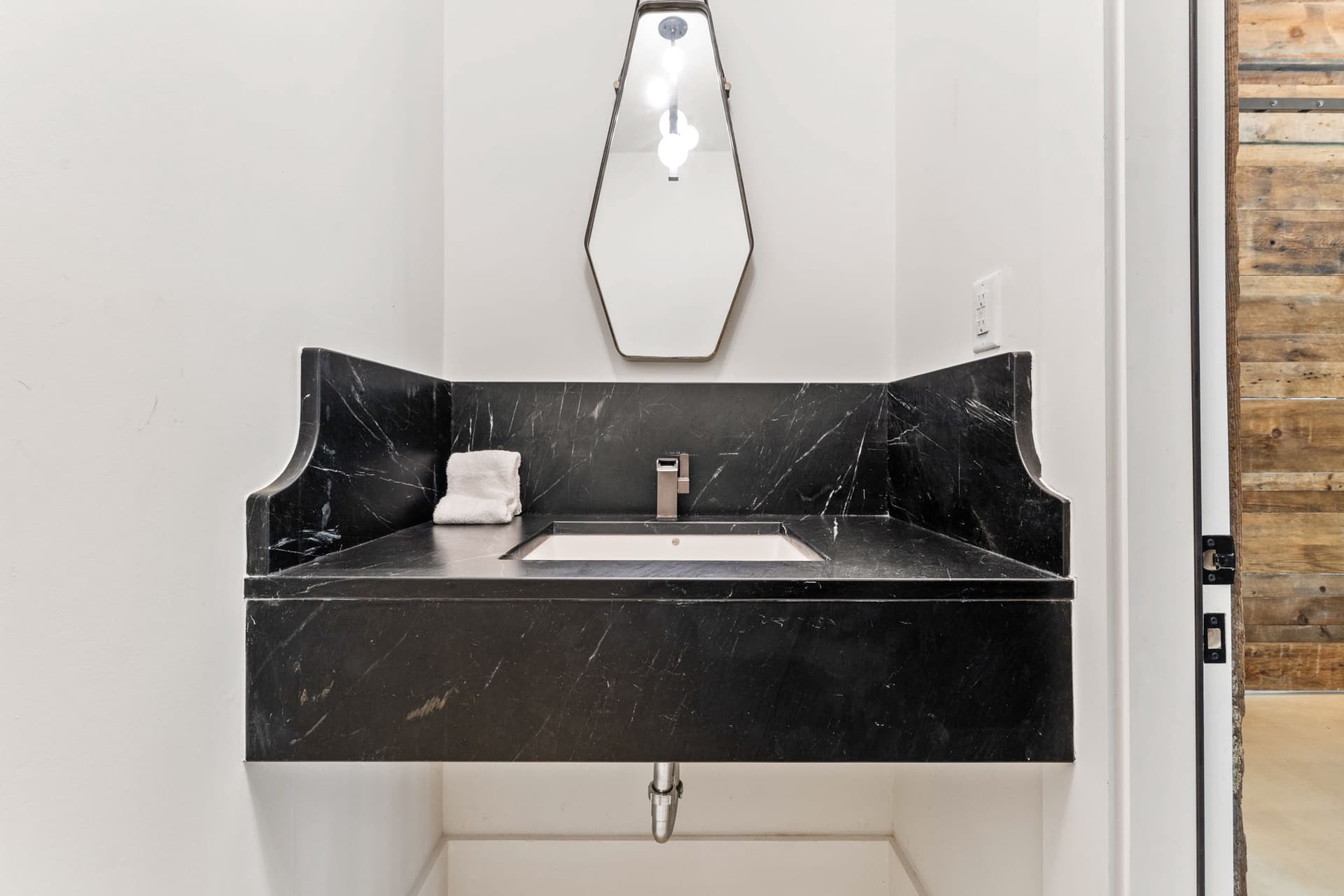 Tranquility on the Preserve - Image 40