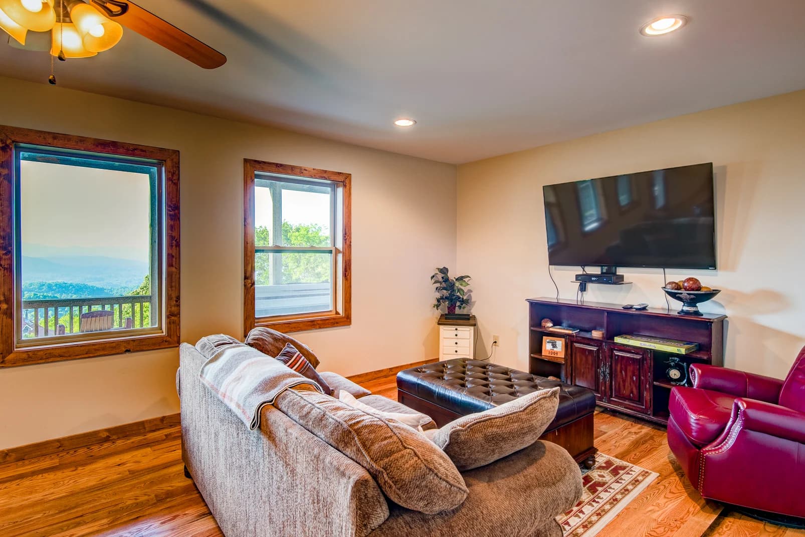 Aussies Den - Image 28