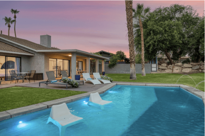 Quinta Blue - Image 1