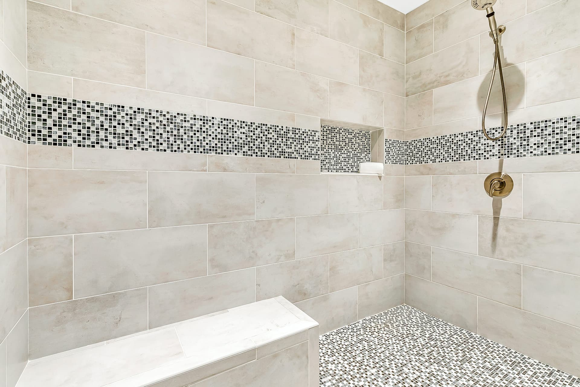 Bahama Breeze House - Image 17