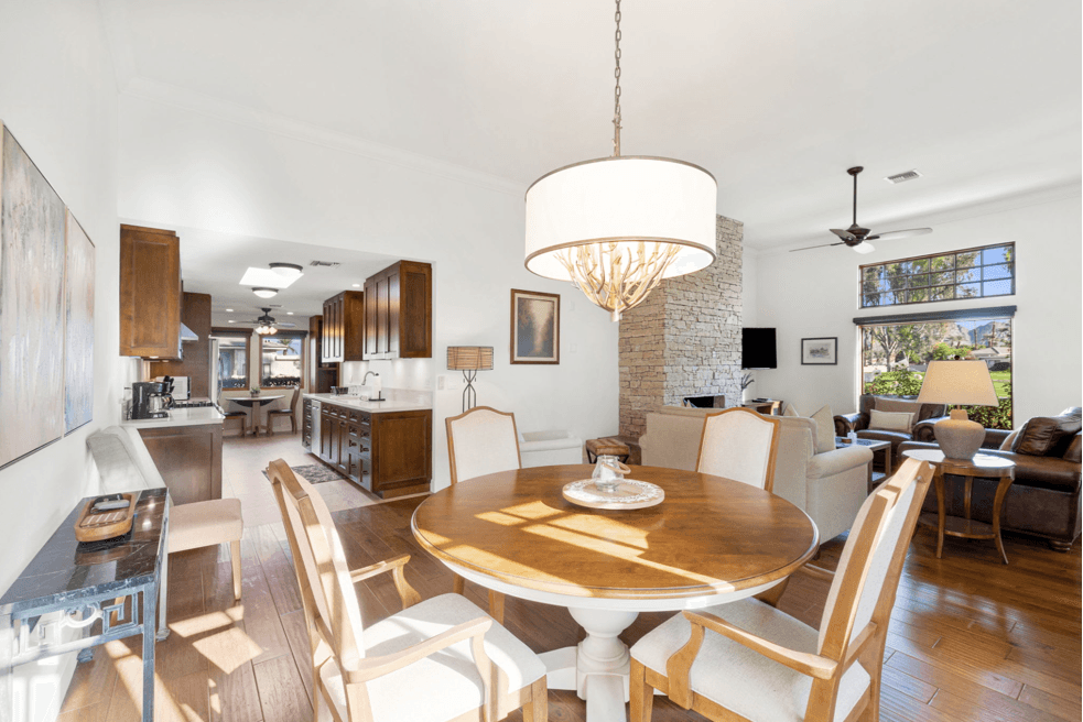 Wells in La Rocca - Image 24