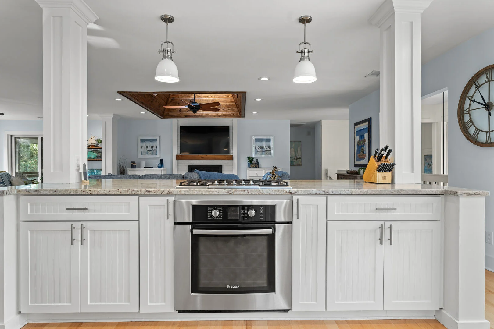 Tropical Retreat - Image 10