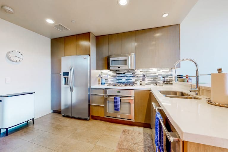 Cerritos Style - Image 5