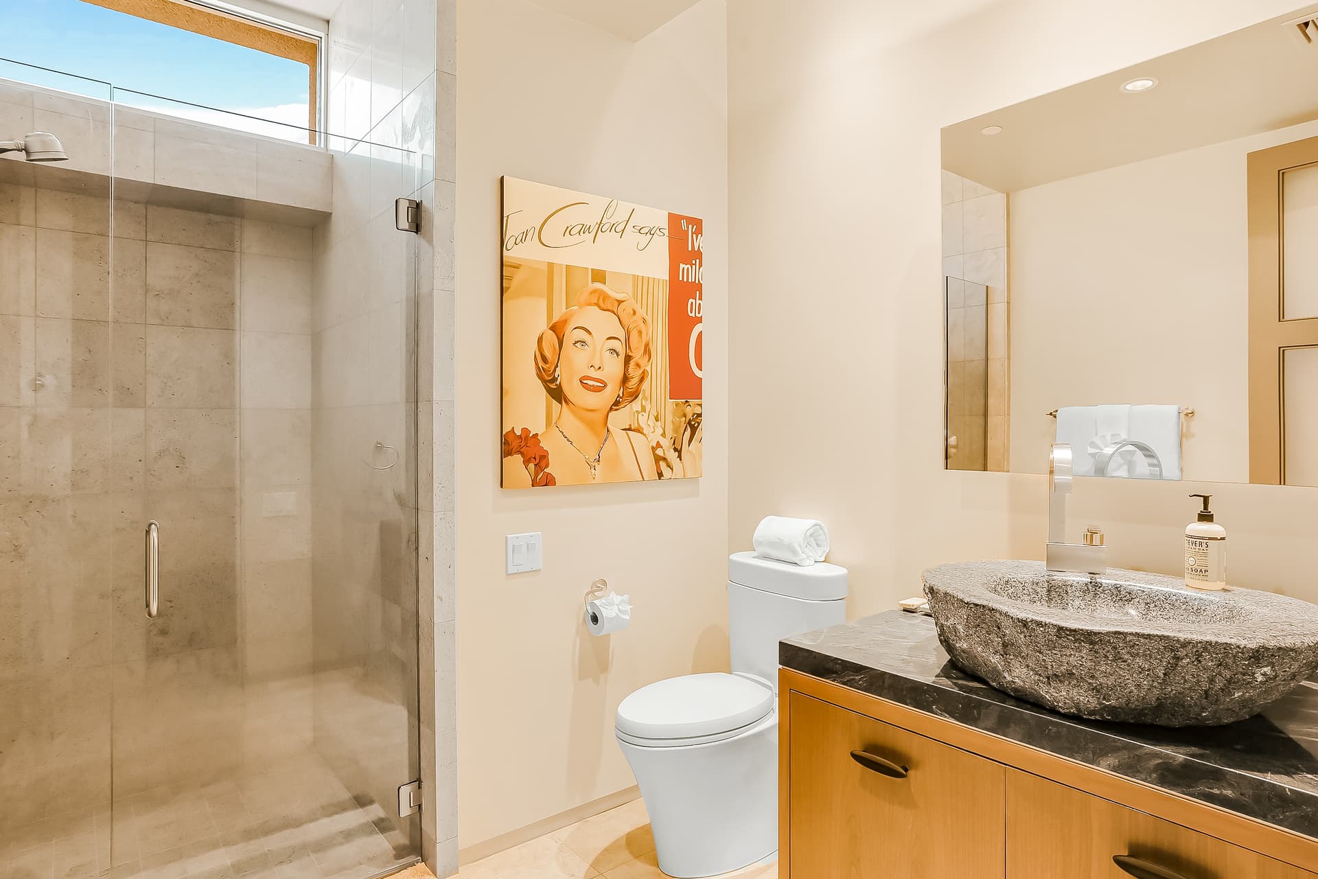 Lookout Home - Image 25