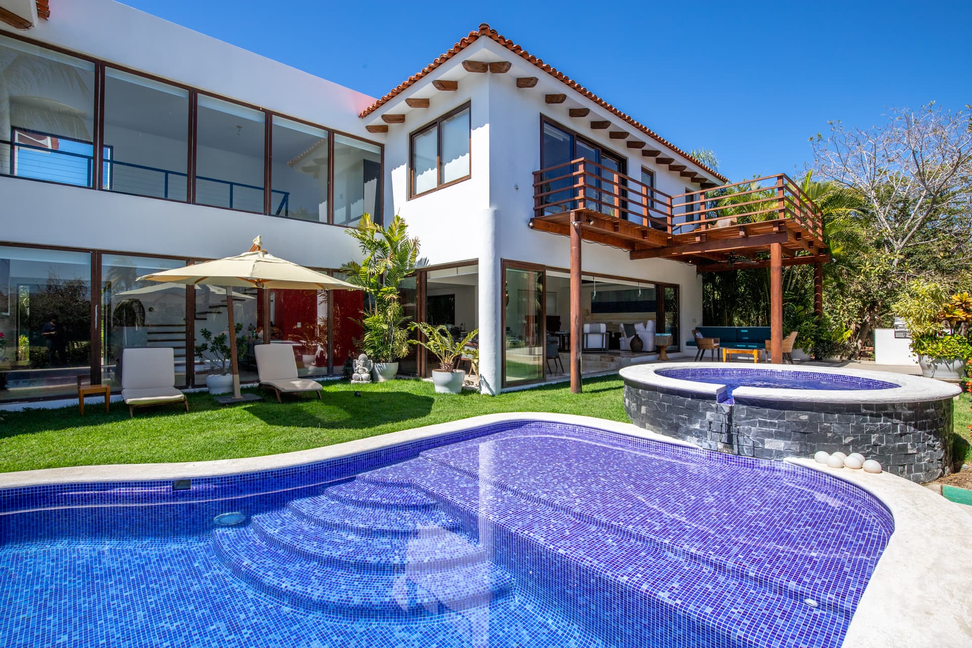 La Serenata #6 - Image 39