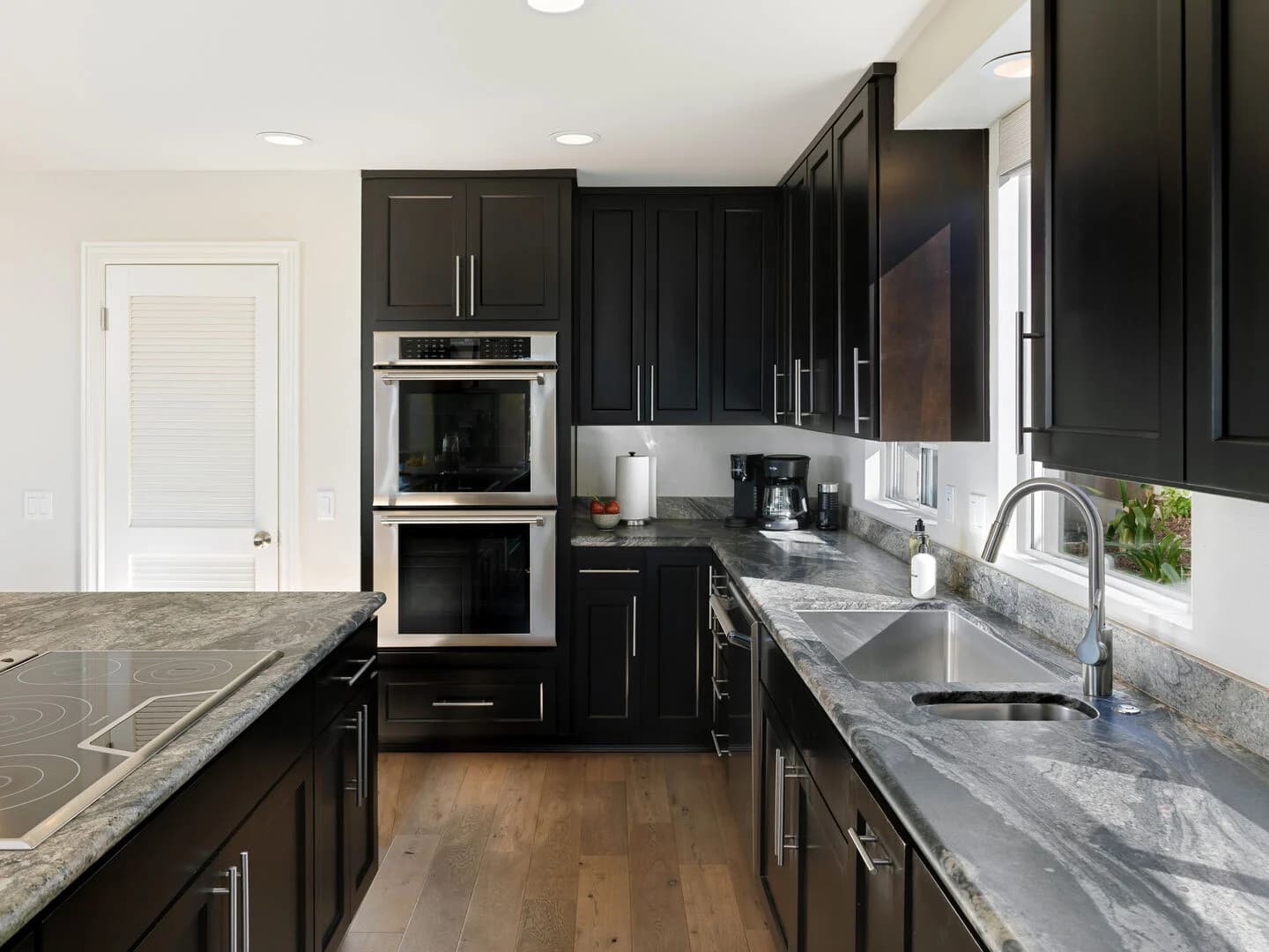 Grandview Getaway - Image 14