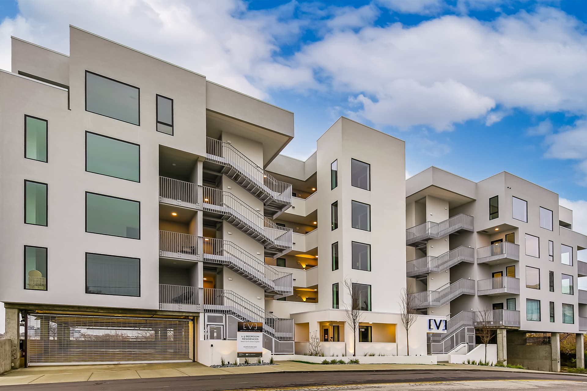 Kick Your Boots Off - Image 6