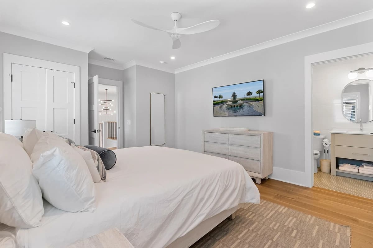 Stay Salty - Image 28