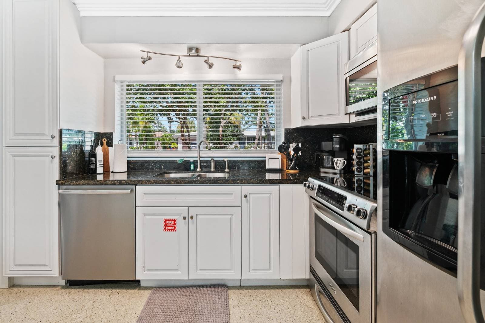 CopaCabana - Image 10