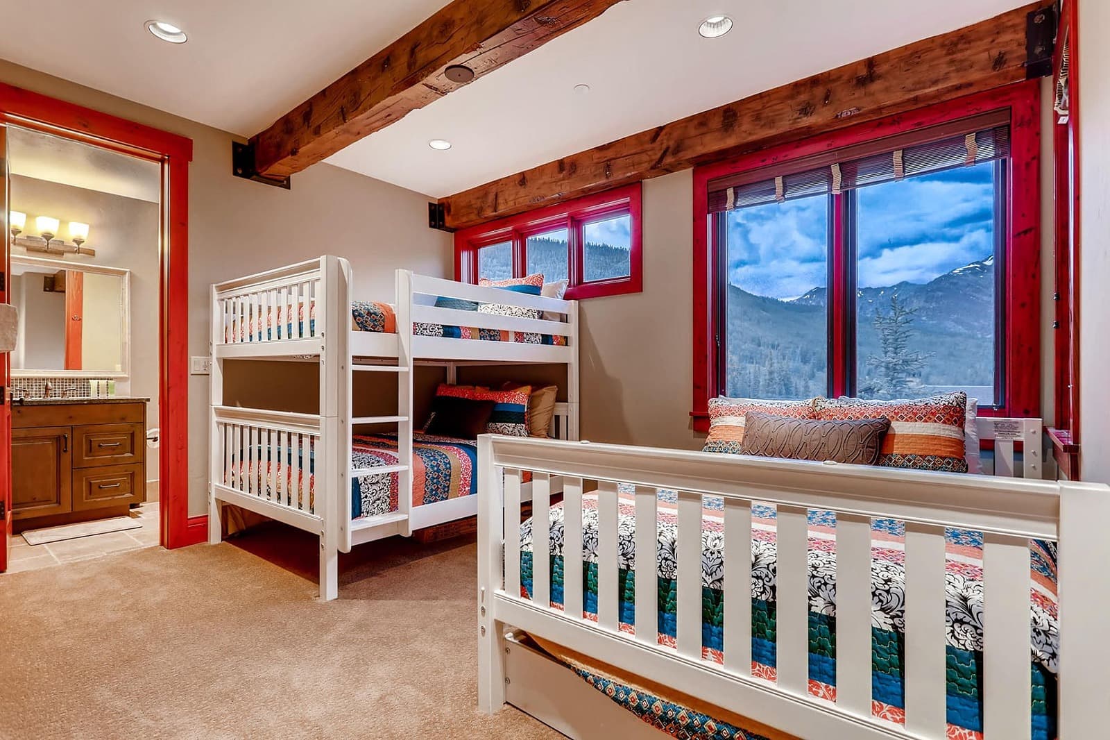 Snow Manor - Image 32