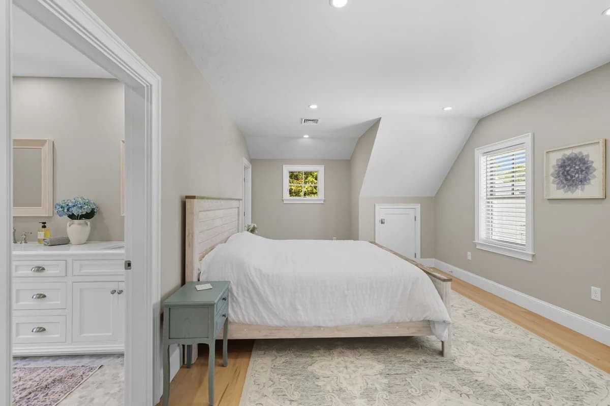 Three Buoys - Image 17