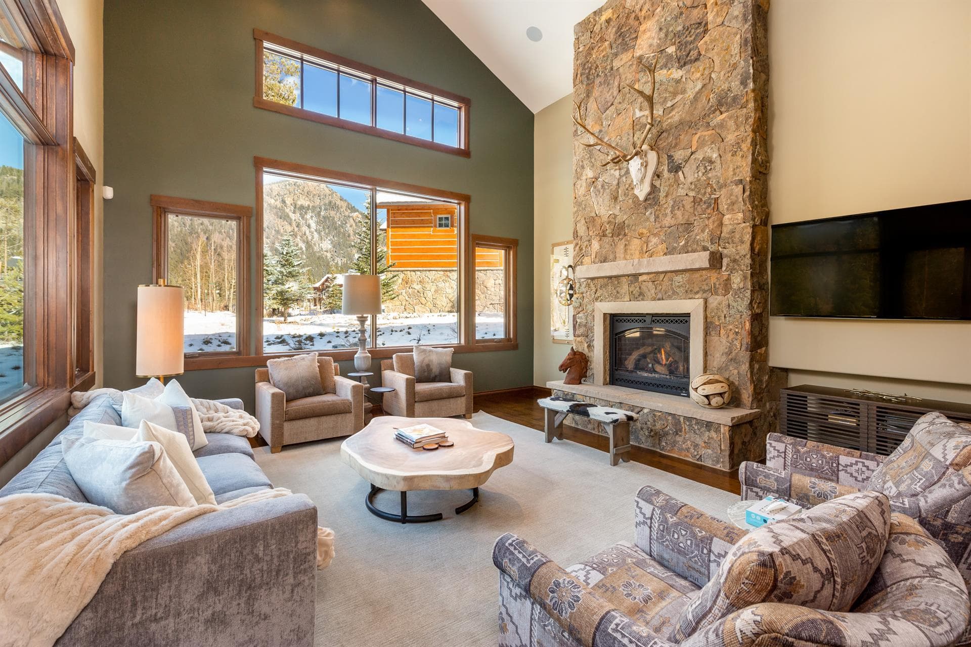 Independence House - Image 2