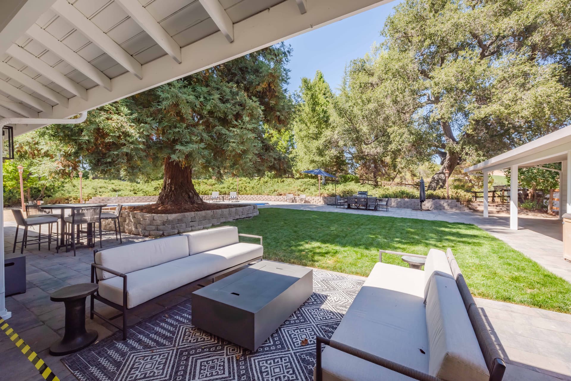 Arbor House - Image 50