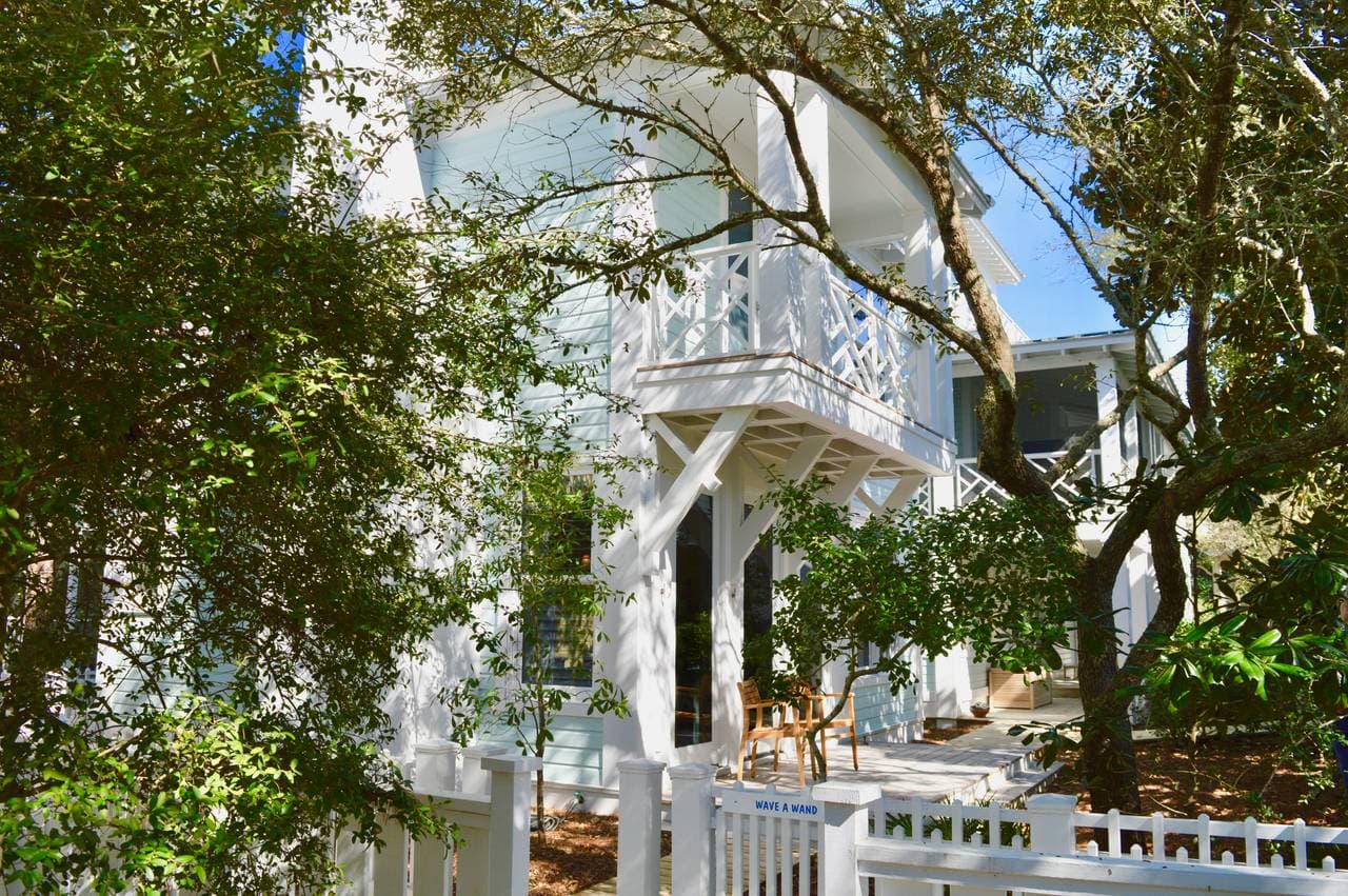 Wave a Wand Cottage - Image 2