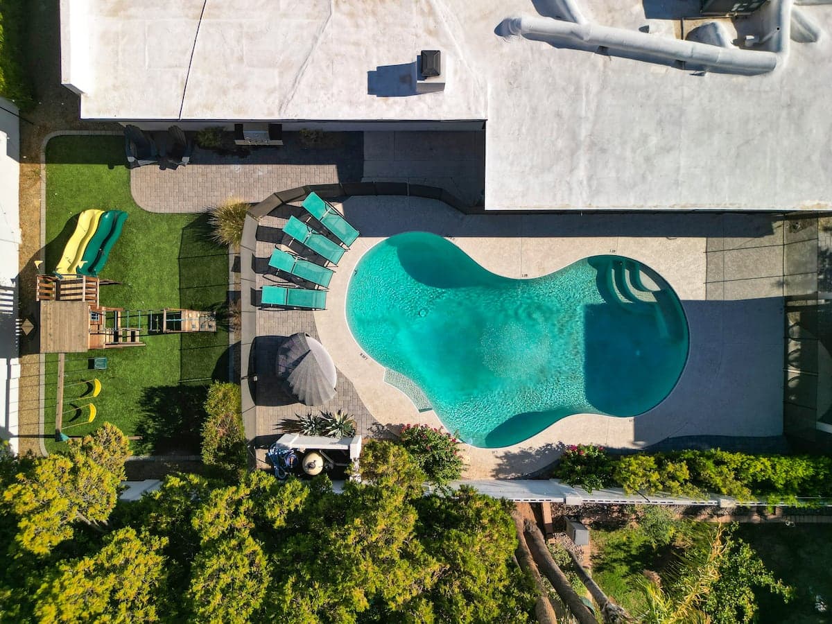 White Agate - Image 28