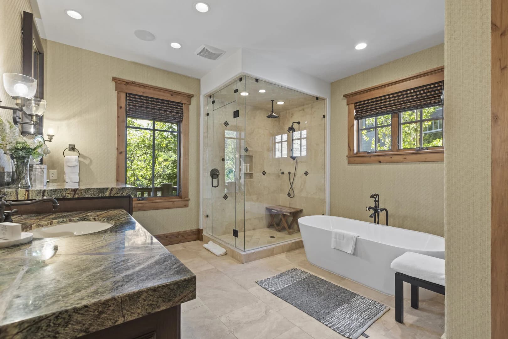 Benoit Lookout Estate - Image 29