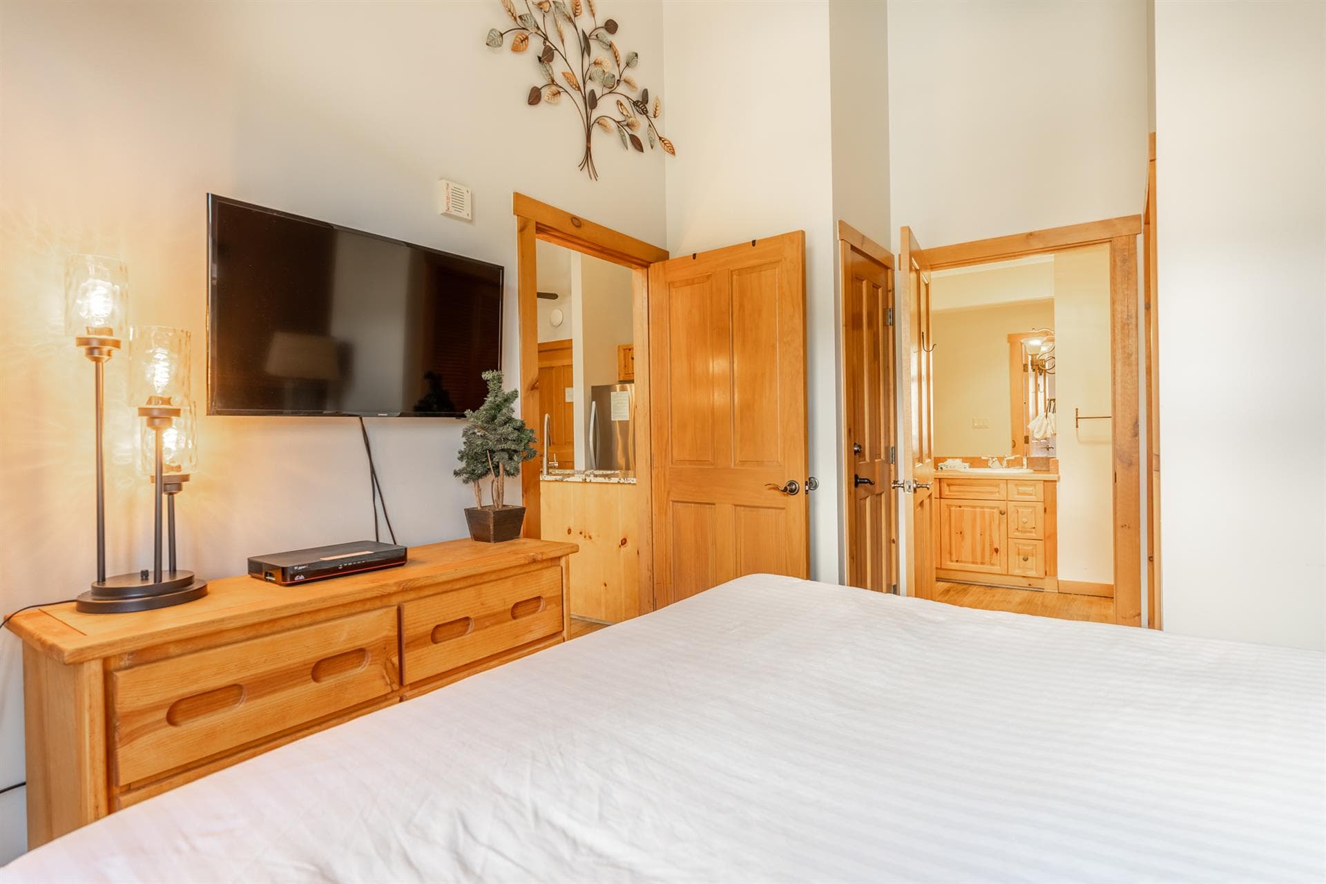 Expedition Station Residence - Image 17