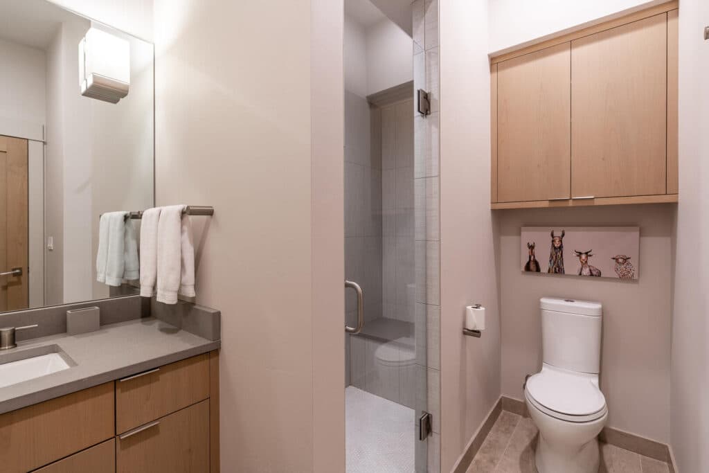 Blue Run Home - Image 16