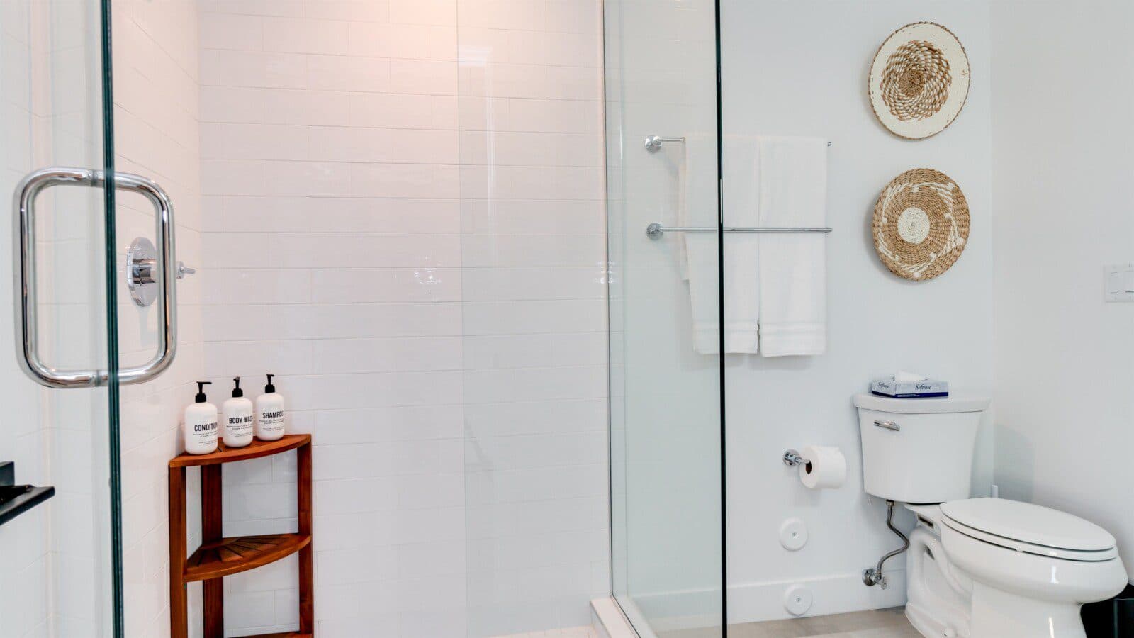 Elegance on the Green - Image 28