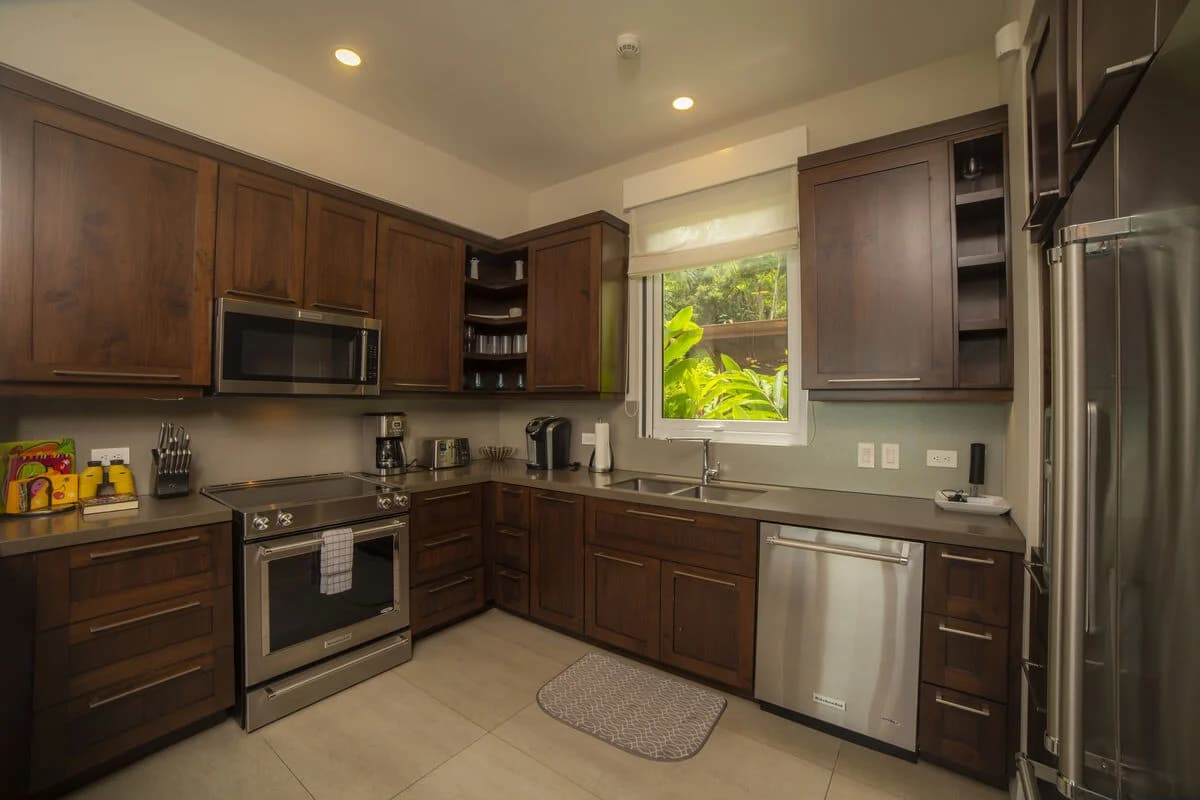 Miramar Condo 4E - Image 3