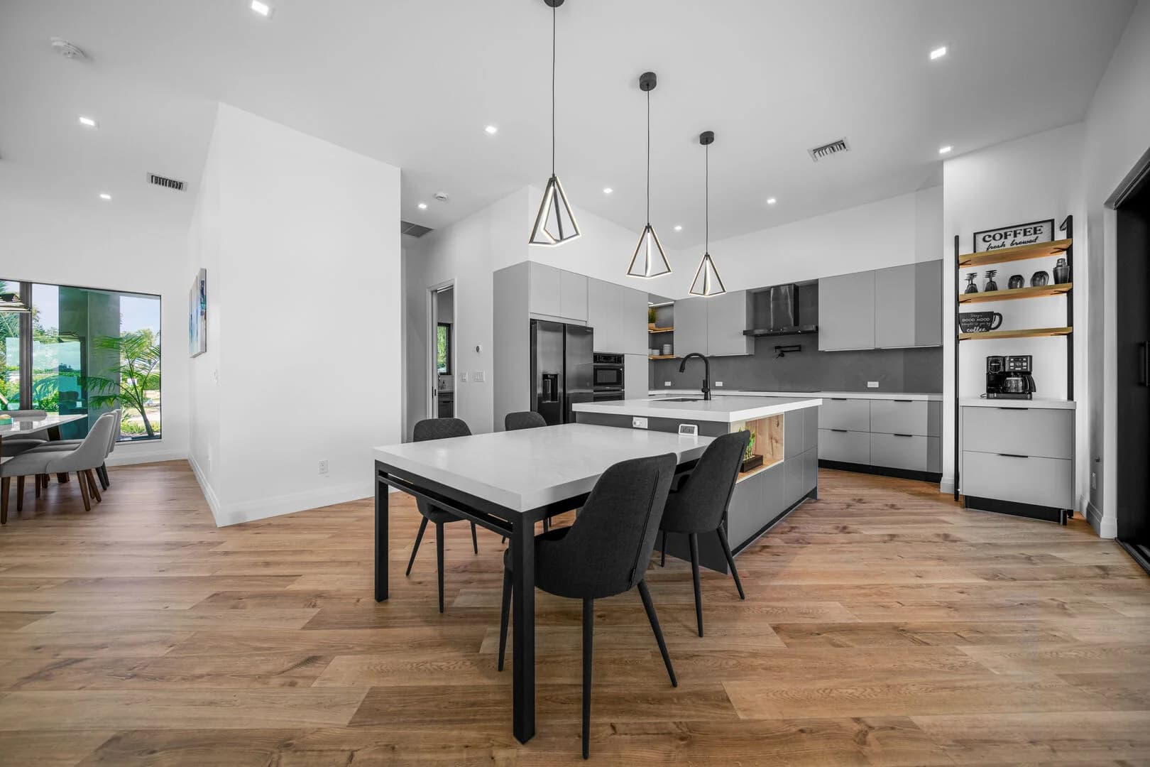 Waters Edge #906 - Image 19