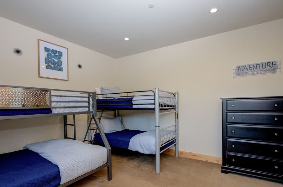 Beaverhead #202 - Image 17