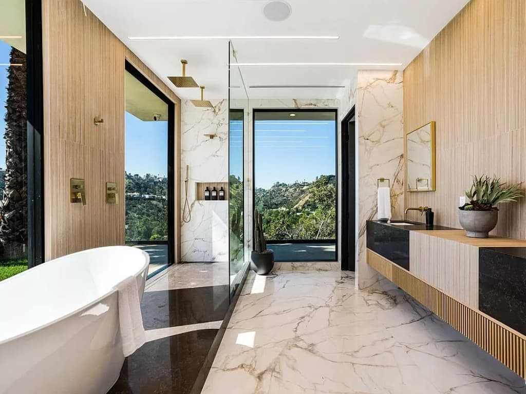 Monarch Modern - Image 32