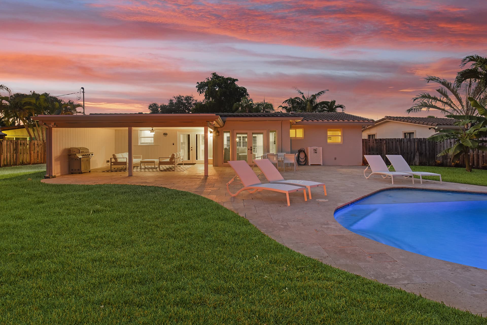 Light Beam House  - Image 47