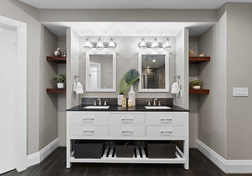 Sandy Shore - Image 23