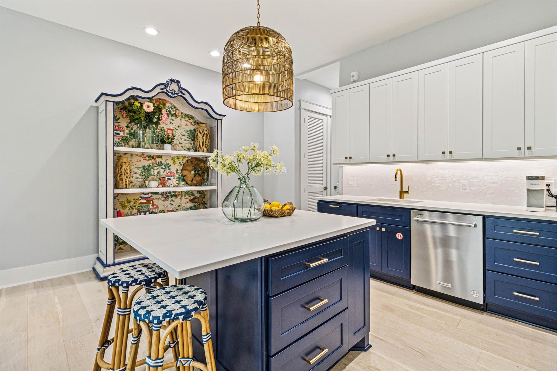 Coast is Clear - Image 8