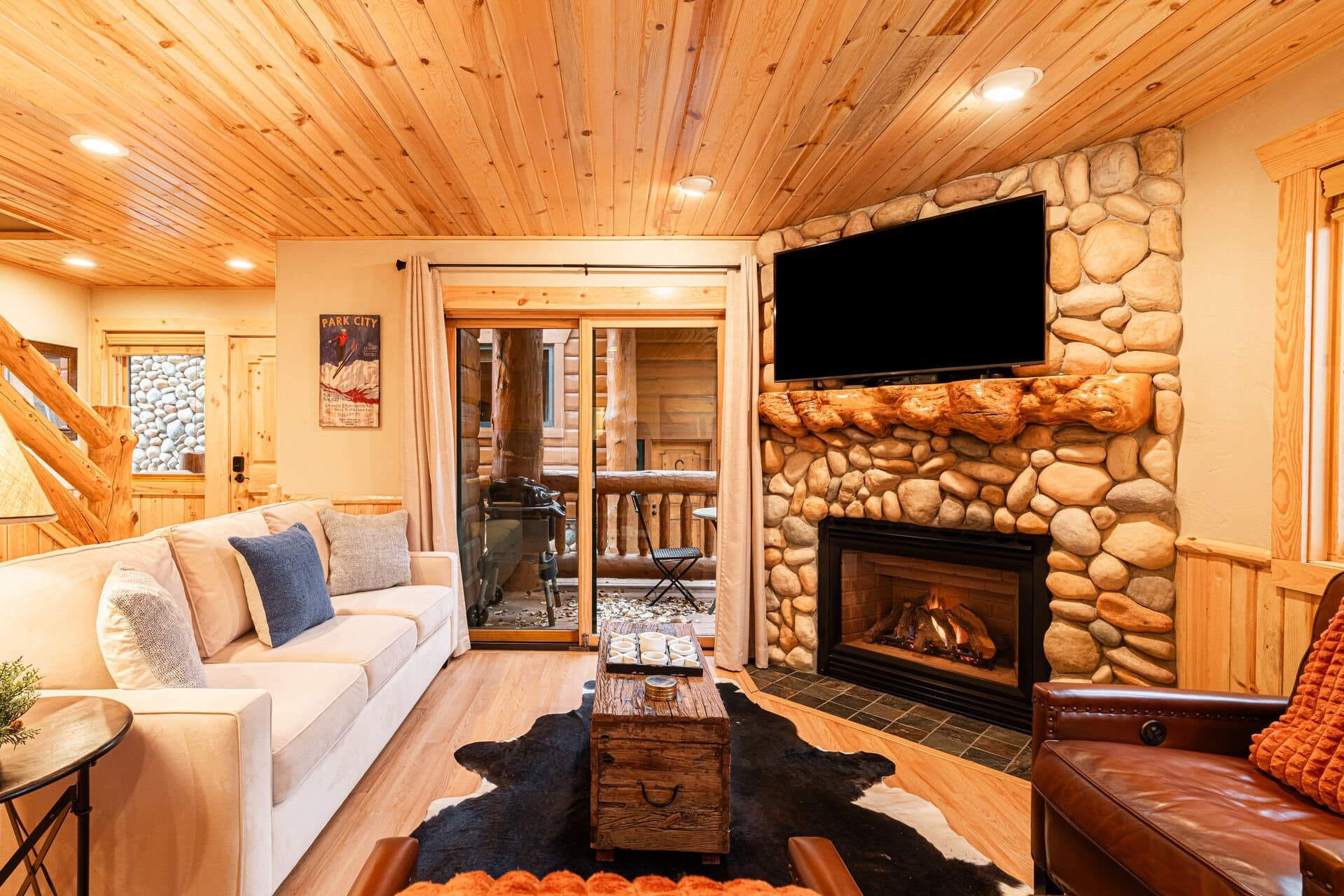 TimberWolf Den #1D - Image 2