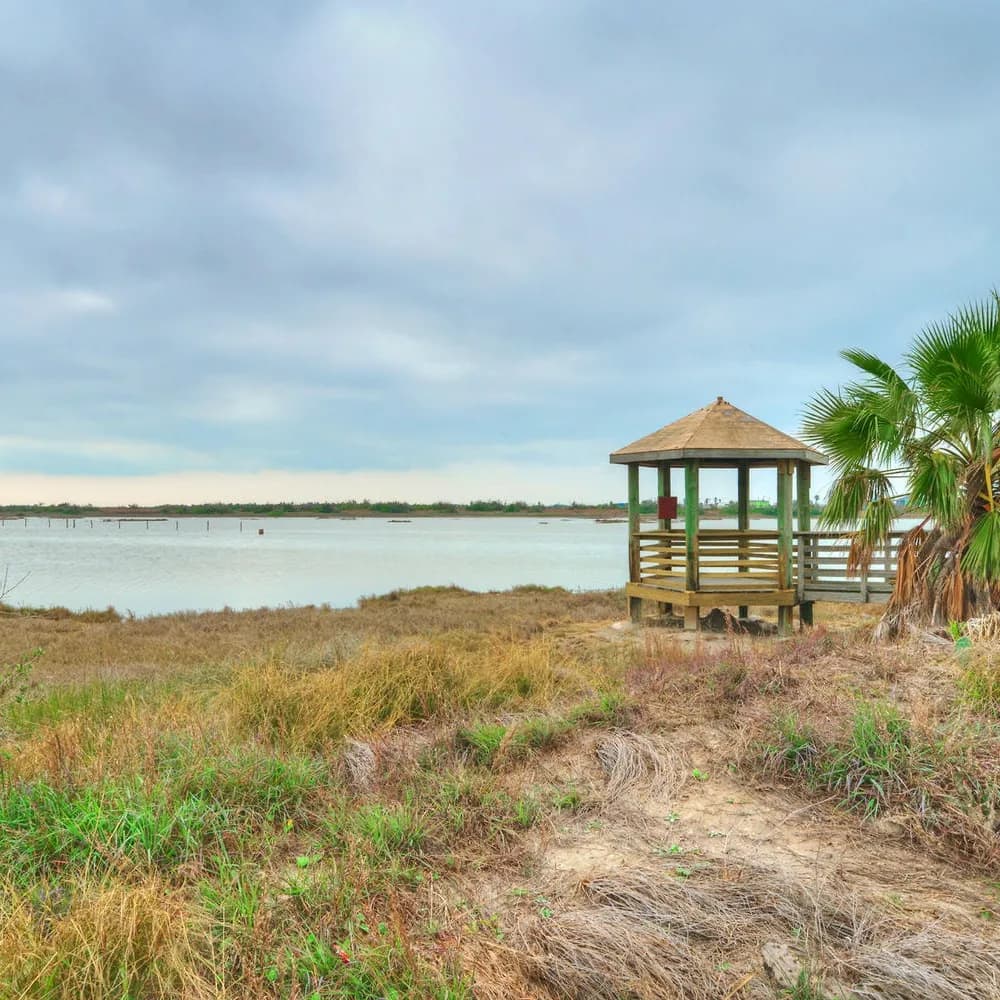 Bourbon Breeze - Image 48