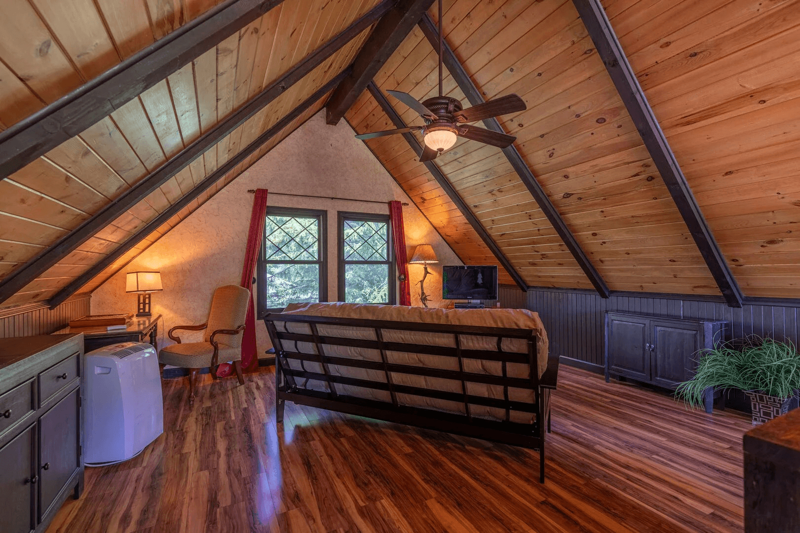 Halftime Haus - Image 18