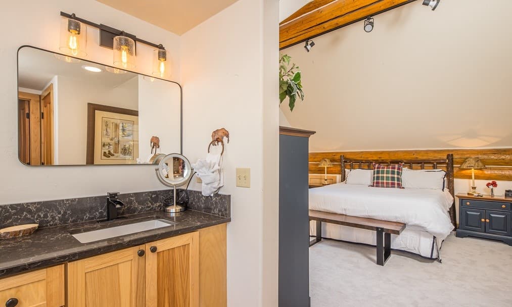 Rose Bud House - Image 12