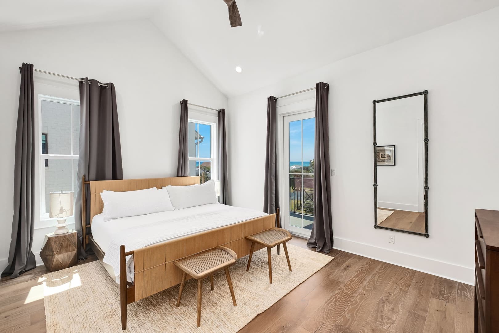 Oz by The Sea - Image 33