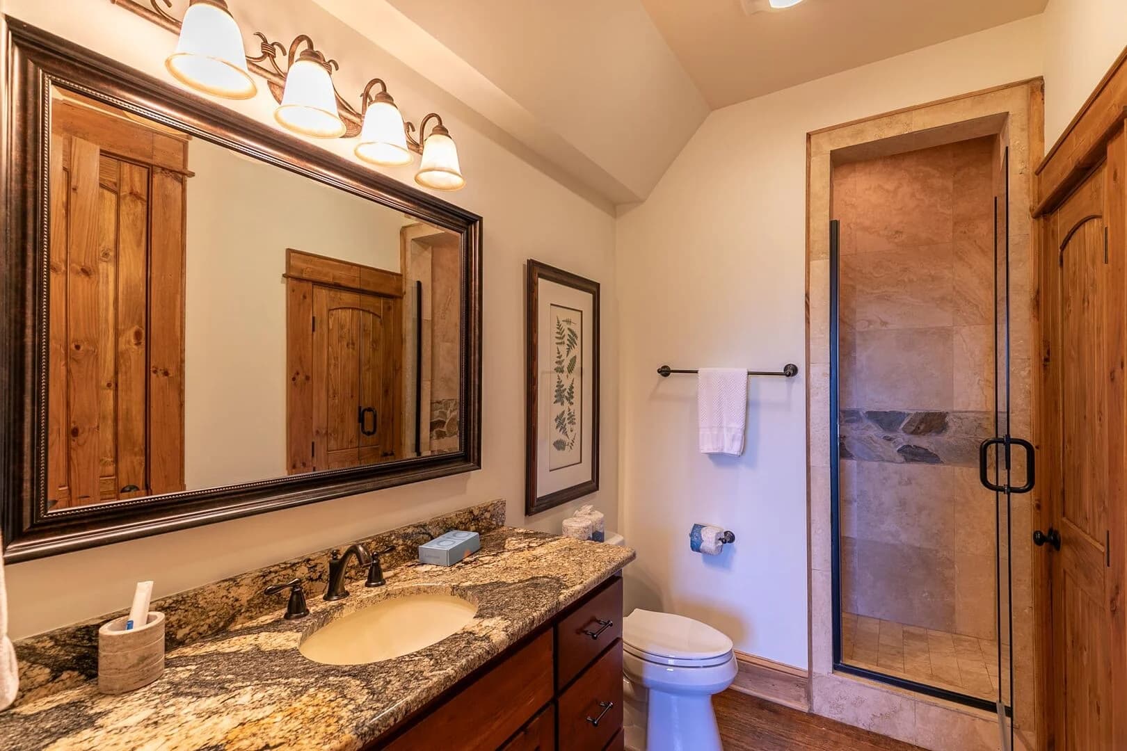 Blue Hole Lodge - Image 33